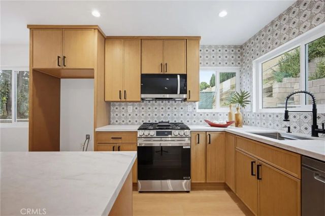 7355 Vineyard Avenue, Rancho Cucamonga, CA 91730