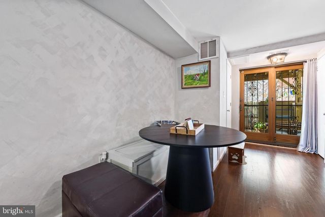 833 KATER ST, Philadelphia, PA 19147