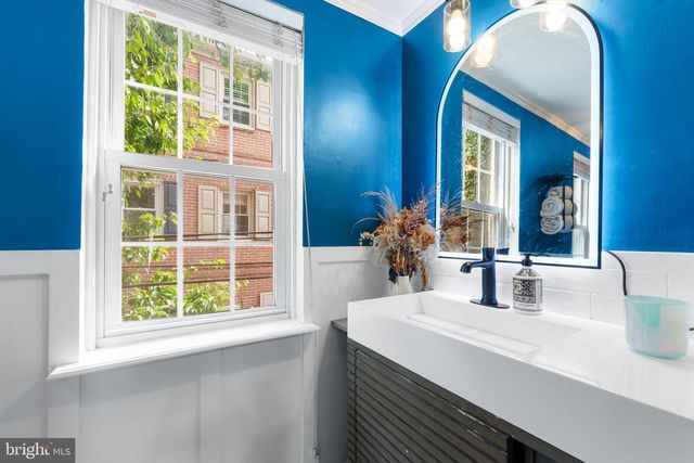 833 KATER ST, Philadelphia, PA 19147