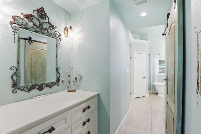11816 River View Way, Fort Worth, TX 76008