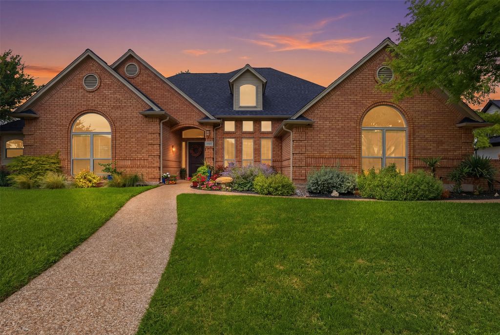 11816 River View Way, Fort Worth, TX 76008