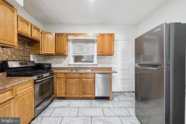 5848 WARRINGTON AVE, Philadelphia, PA 19143