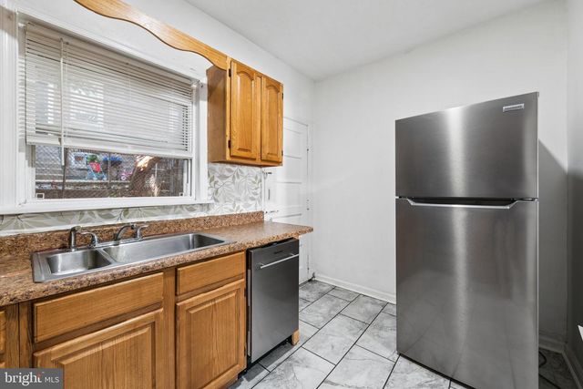 5848 WARRINGTON AVE, Philadelphia, PA 19143