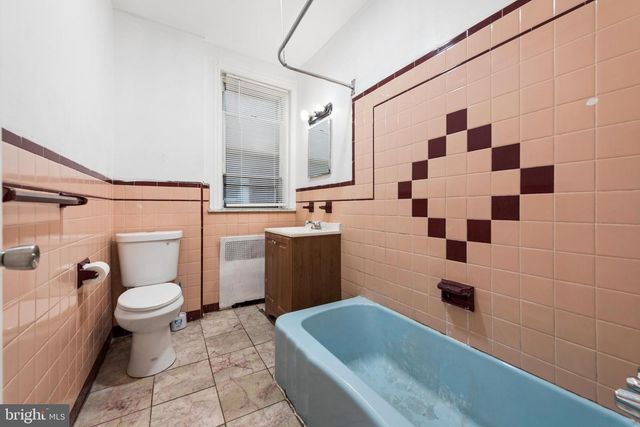 5848 WARRINGTON AVE, Philadelphia, PA 19143