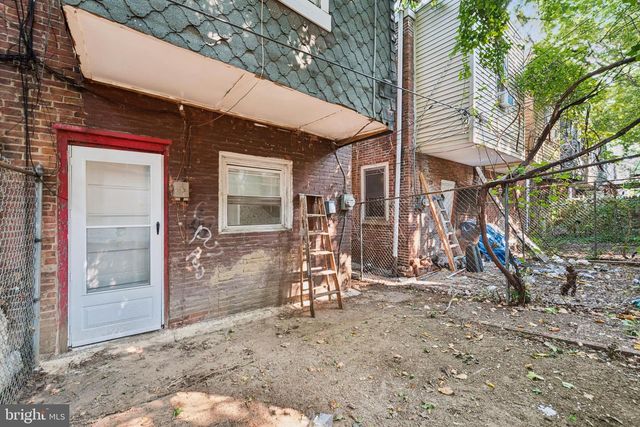 5848 WARRINGTON AVE, Philadelphia, PA 19143