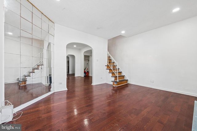5848 WARRINGTON AVE, Philadelphia, PA 19143