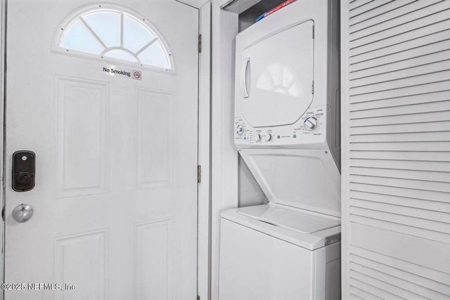 731 1ST Street 5F, Jacksonville Beach, FL 32250