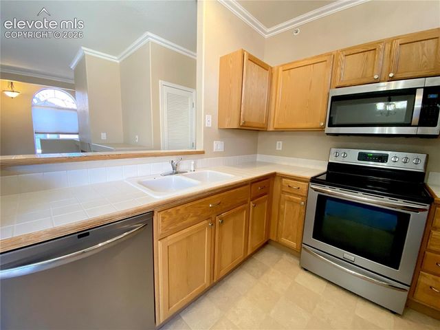 1450 Courtyard Heights, Colorado Springs, CO 80906