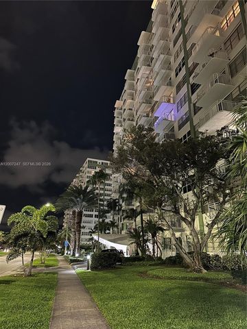 2100 Sans Souci Blvd B811, North Miami, FL 33181