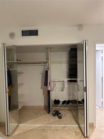 2100 Sans Souci Blvd B811, North Miami, FL 33181