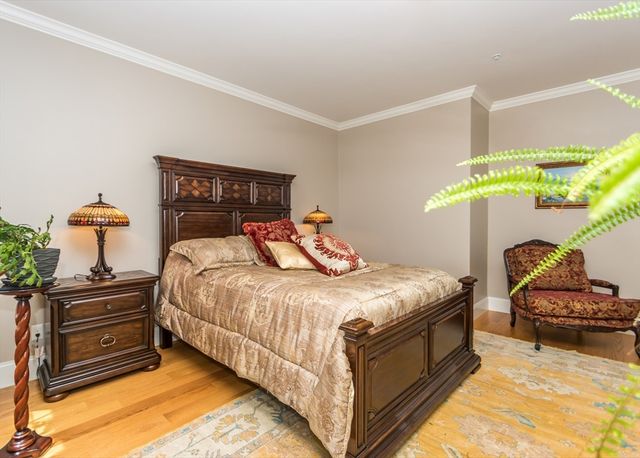 17 Washington Avenue 4, Waltham, MA 02453