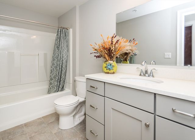 17 Washington Avenue 4, Waltham, MA 02453
