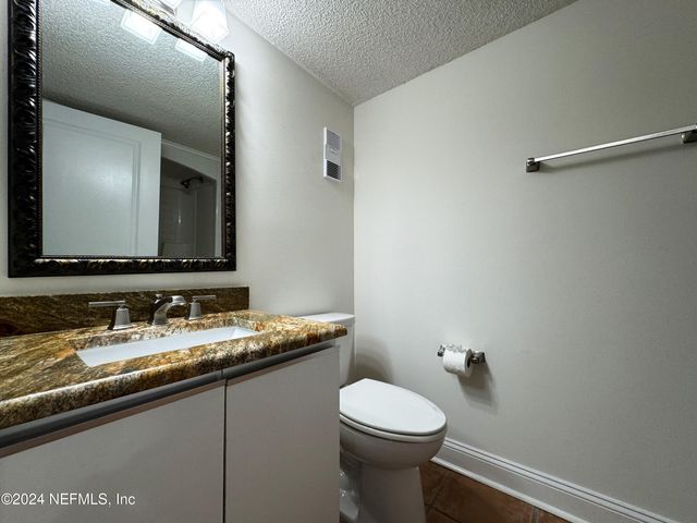 6000 SAN JOSE Boulevard 5-F, Jacksonville, FL 32217