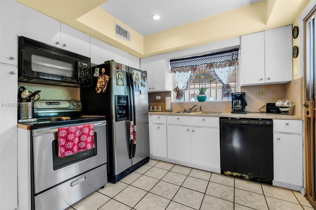 3260 SW 2nd Street, Miami, FL 33135