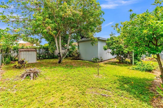 3260 SW 2nd Street, Miami, FL 33135