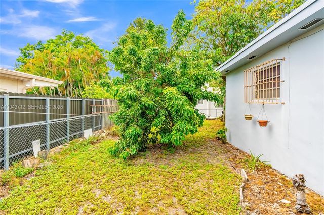 3260 SW 2nd Street, Miami, FL 33135