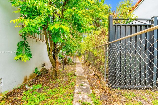 3260 SW 2nd Street, Miami, FL 33135