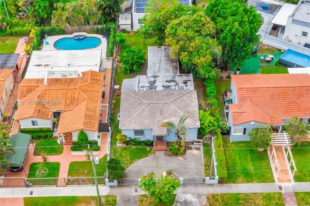 3260 SW 2nd Street, Miami, FL 33135