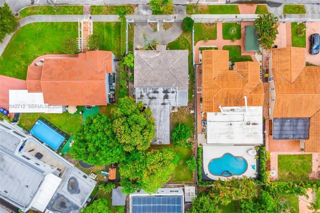 3260 SW 2nd Street, Miami, FL 33135