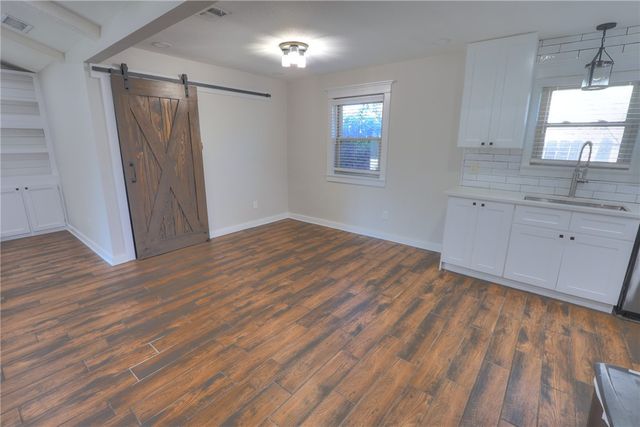 5209 Bromley Dr, Corpus Christi, TX 78413