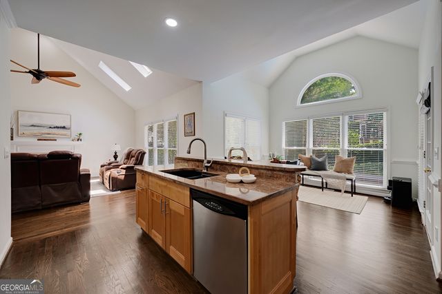 7055 Devonhall Way, Johns Creek, GA 30097