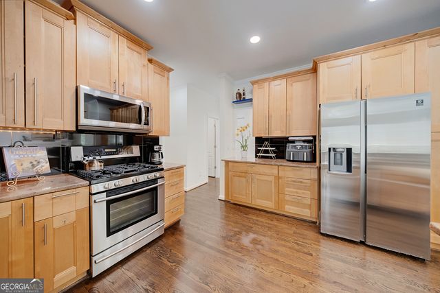 7055 Devonhall Way, Johns Creek, GA 30097