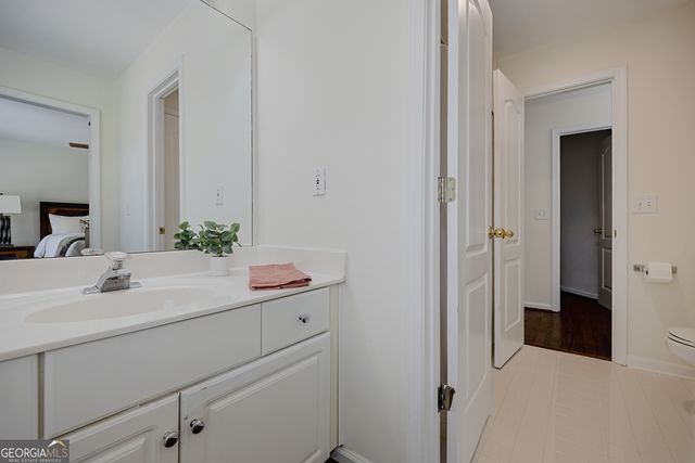 7055 Devonhall Way, Johns Creek, GA 30097