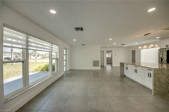 4312 S Pacific CIR, North Fort Myers, FL 33903