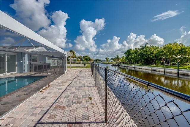 4312 S Pacific CIR, North Fort Myers, FL 33903