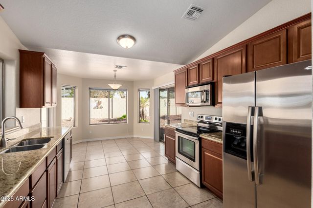 1431 S APACHE Drive, Apache Junction, AZ 85120