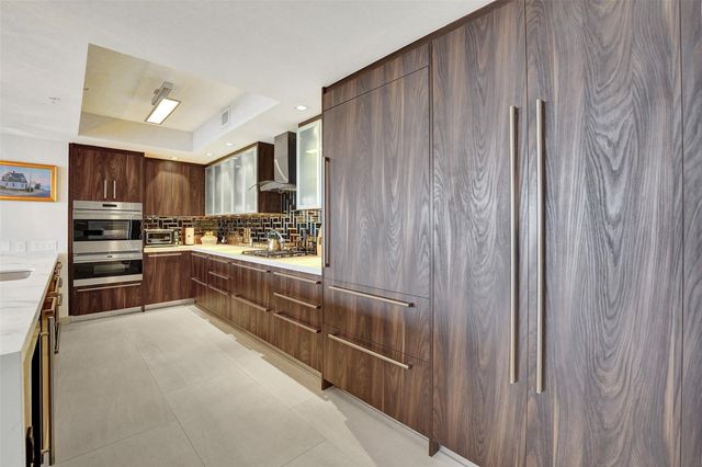 1180 N Federal Highway 1006, Fort Lauderdale, FL 33304