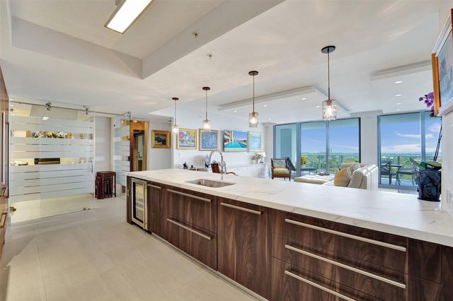 1180 N Federal Highway 1006, Fort Lauderdale, FL 33304