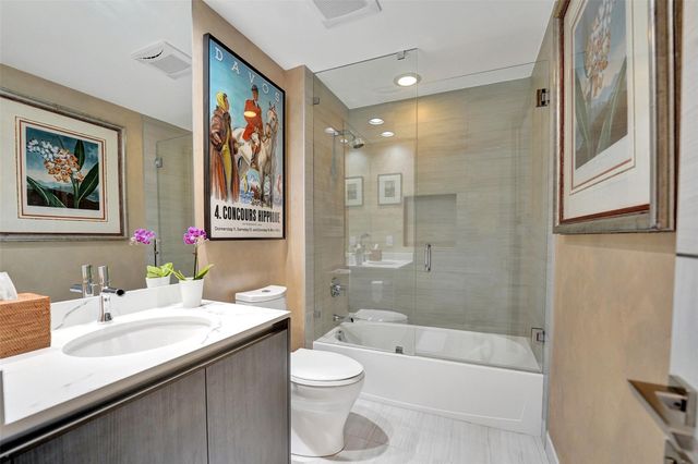 1180 N Federal Highway 1006, Fort Lauderdale, FL 33304