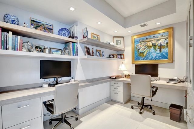 1180 N Federal Highway 1006, Fort Lauderdale, FL 33304