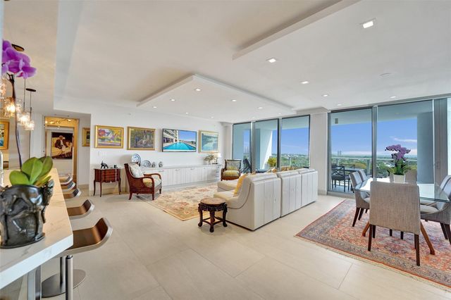 1180 N Federal Highway 1006, Fort Lauderdale, FL 33304