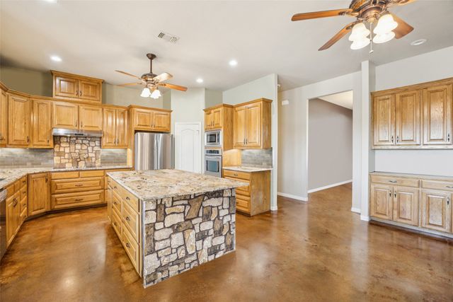 2751-2 Mitchell Road, Krum, TX 76249