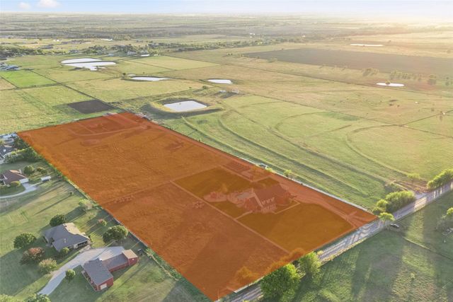 2751-2 Mitchell Road, Krum, TX 76249
