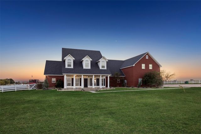 2751-2 Mitchell Road, Krum, TX 76249