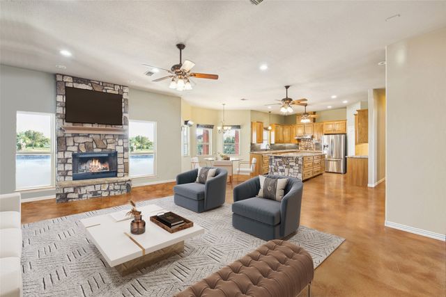 2751-2 Mitchell Road, Krum, TX 76249
