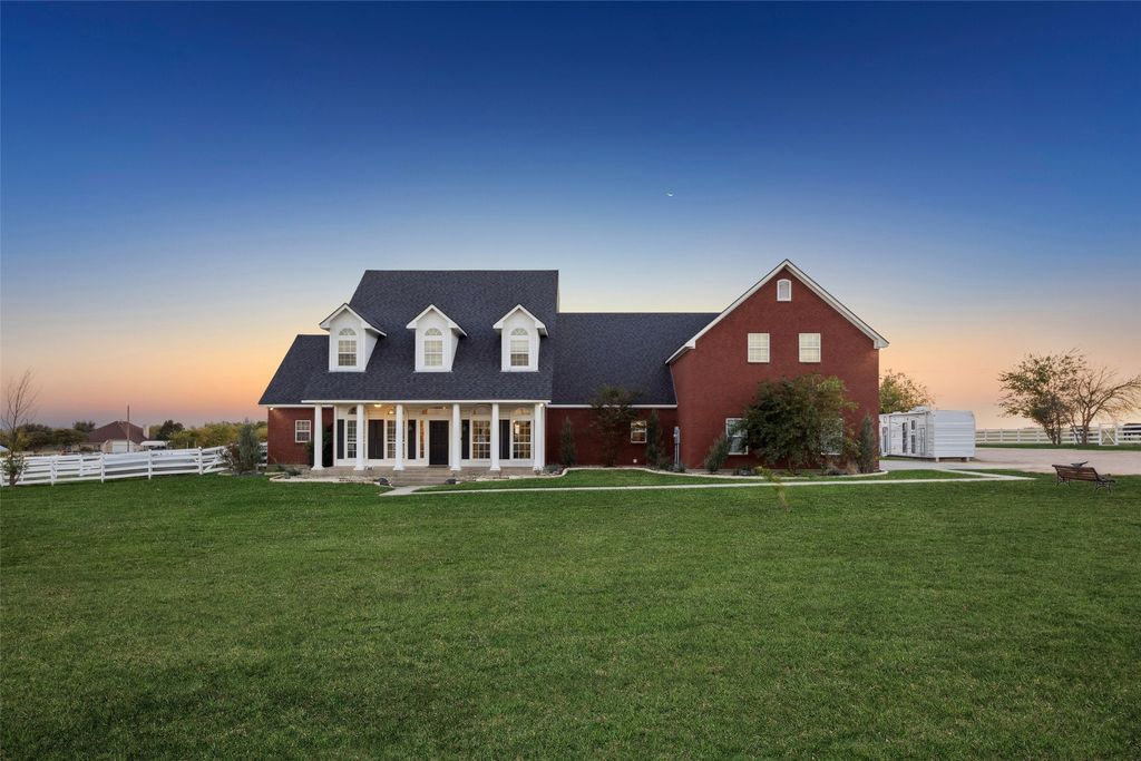 2751-2 Mitchell Road, Krum, TX 76249