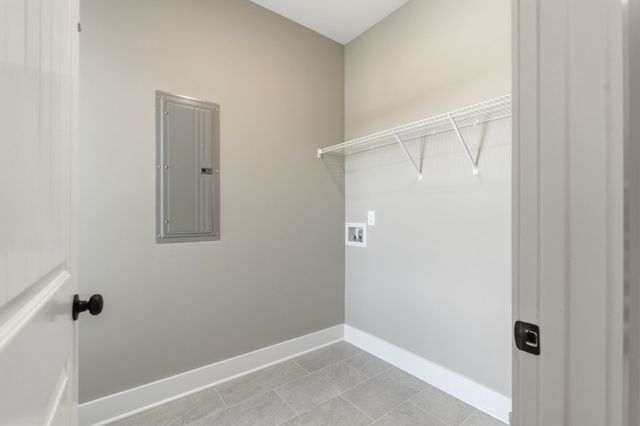 5560 Borthick Rd, Springfield, TN 37172