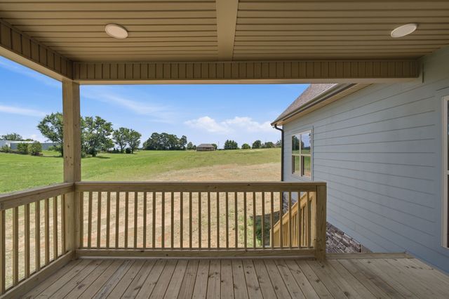 5560 Borthick Rd, Springfield, TN 37172