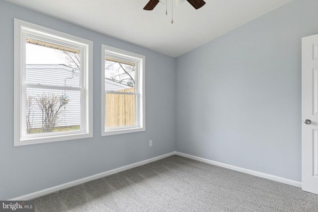 4 MARTELL RD, Newark, DE 19713