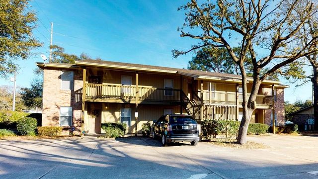 895 Silverwood 6, Fort Walton Beach, FL 32547
