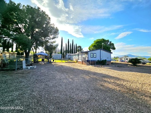 3145 W Citrus Road, Benson, AZ 85602