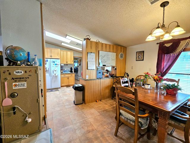 3145 W Citrus Road, Benson, AZ 85602