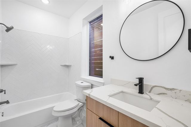 3405 Baer Street, Houston, TX 77020