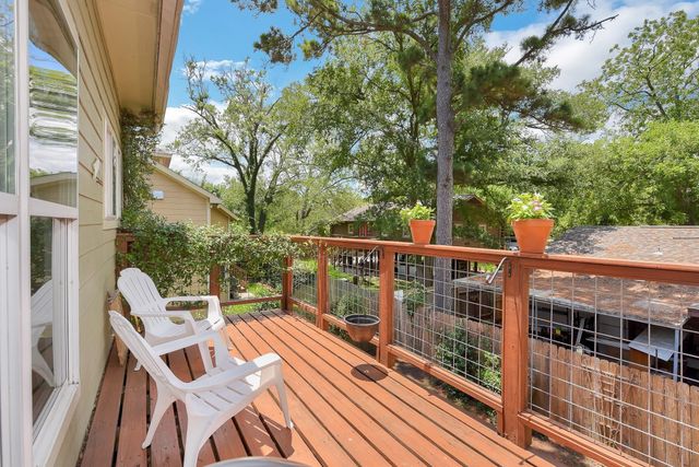 226 Valmar Street, Kemah, TX 77565