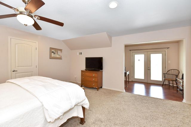 226 Valmar Street, Kemah, TX 77565