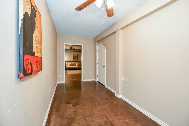 226 Valmar Street, Kemah, TX 77565